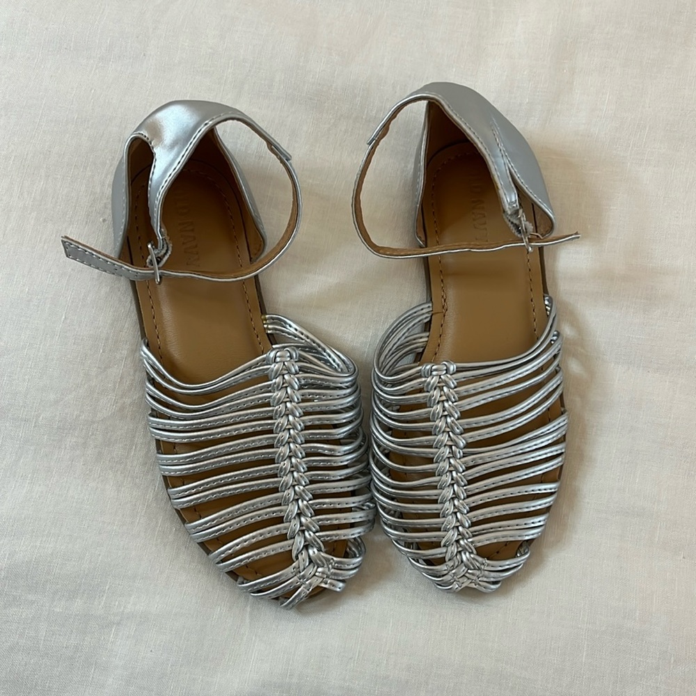 Girls Old Navy Silver Strappy Sandals Size 13